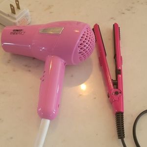Mini hairdryer/mini flat iron
